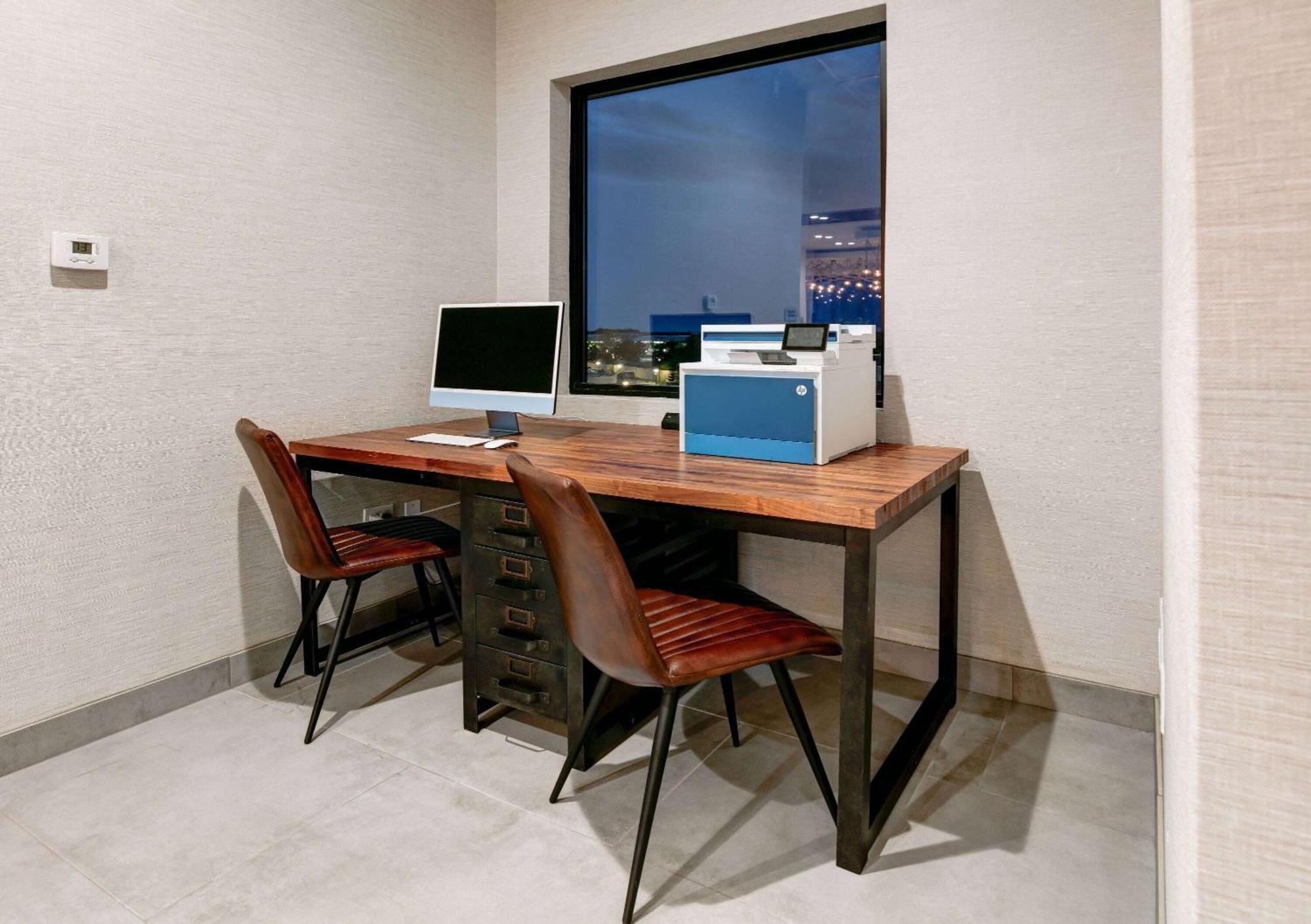 The Elm, A Ramada By Wyndham Hotel Little Elm ภายนอก รูปภาพ